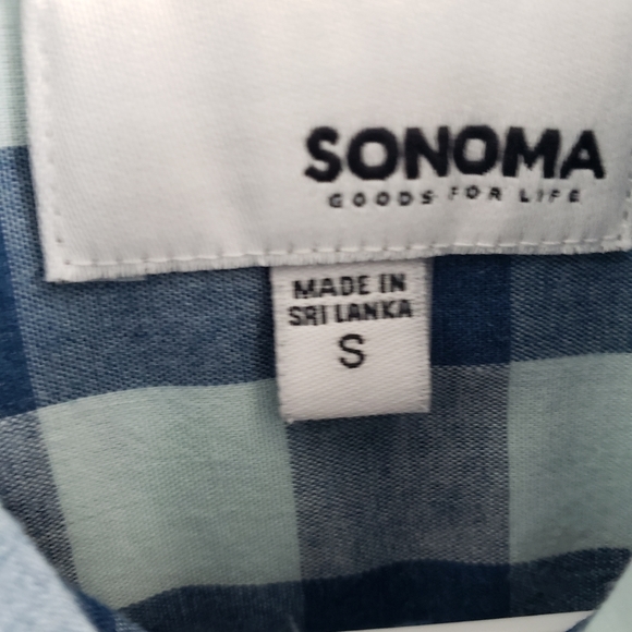 Sonoma Casual Button-Down Shirt - Picture 4 of 5